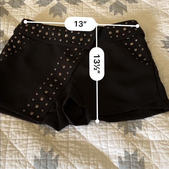 GUESS size 0 black studded skort - Picture 11 of 12